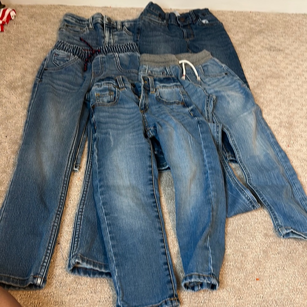 5 pair of toddler jeans all 4-5t